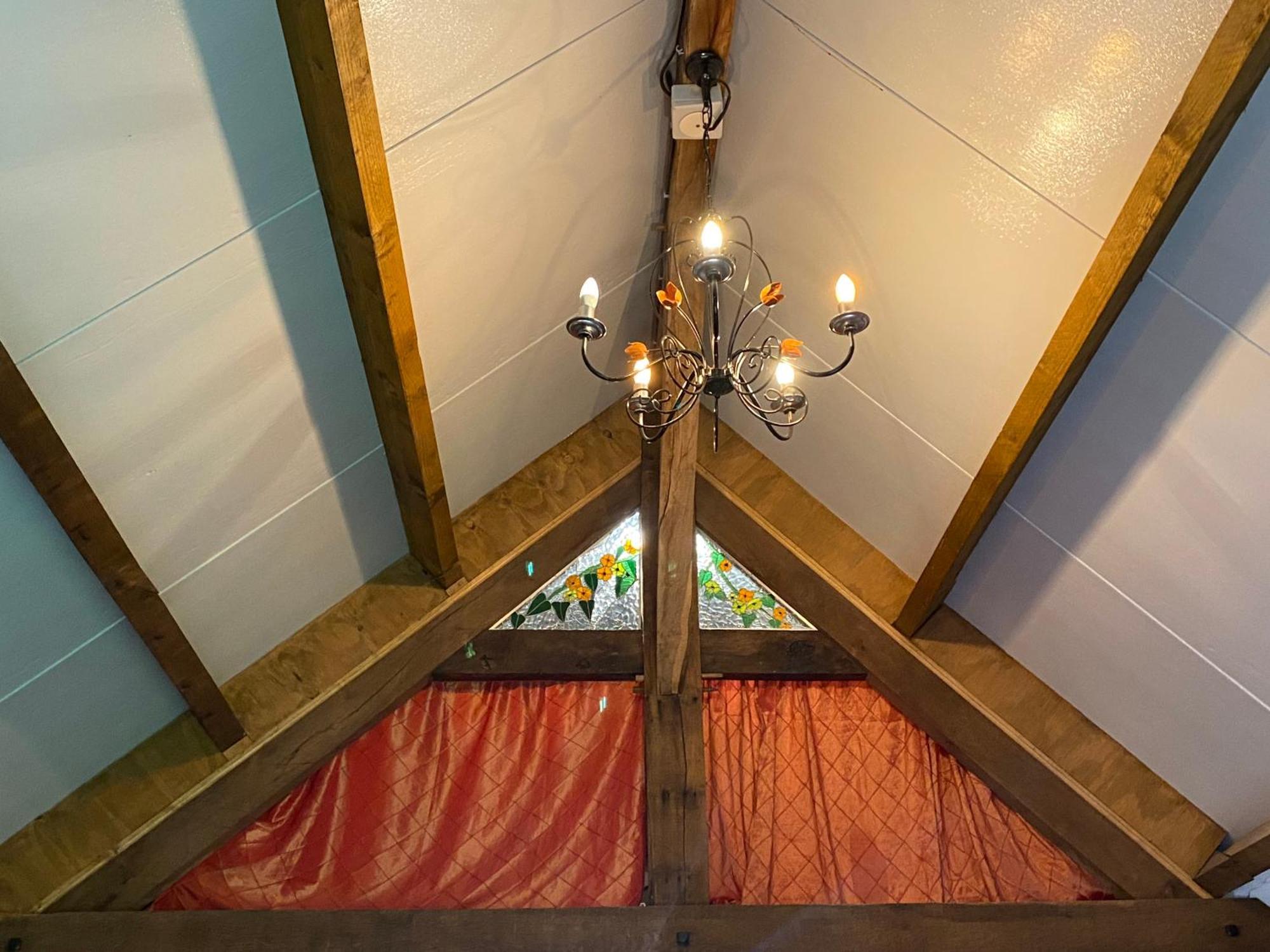 Spacious, Rustic Studio Space For 2 Persons Saint-Cyr-du-Bailleul Exterior photo
